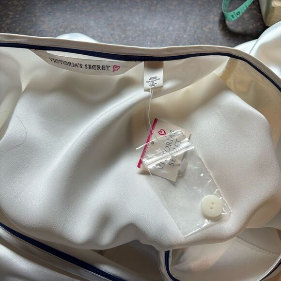 NWT Vintage Victoria's Secret White Satin Heart Label Sleep Shirt Dress Size S - Picture 4 of 4